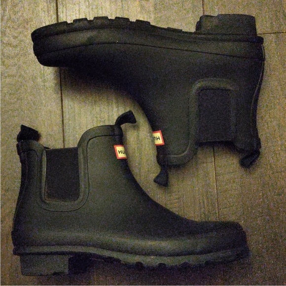 Hunter Black Short Kids Rain Boots - Picture 2 of 7